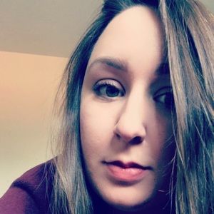 Meet your Posher, Holly